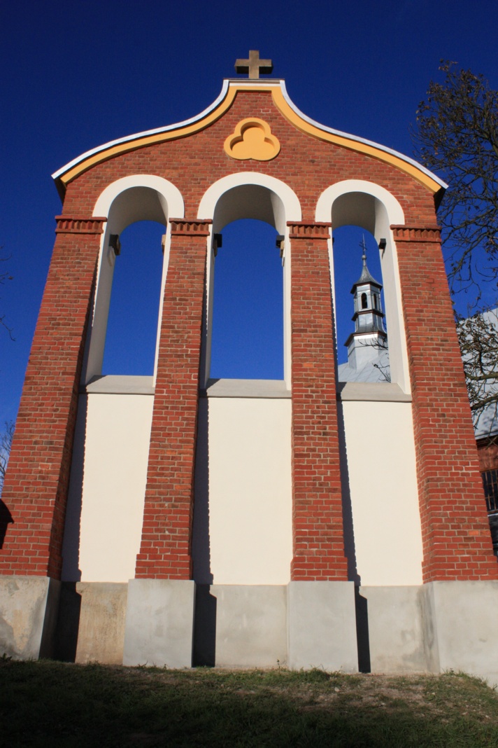 Dzwonnica - odnowiona 1 października 2015
